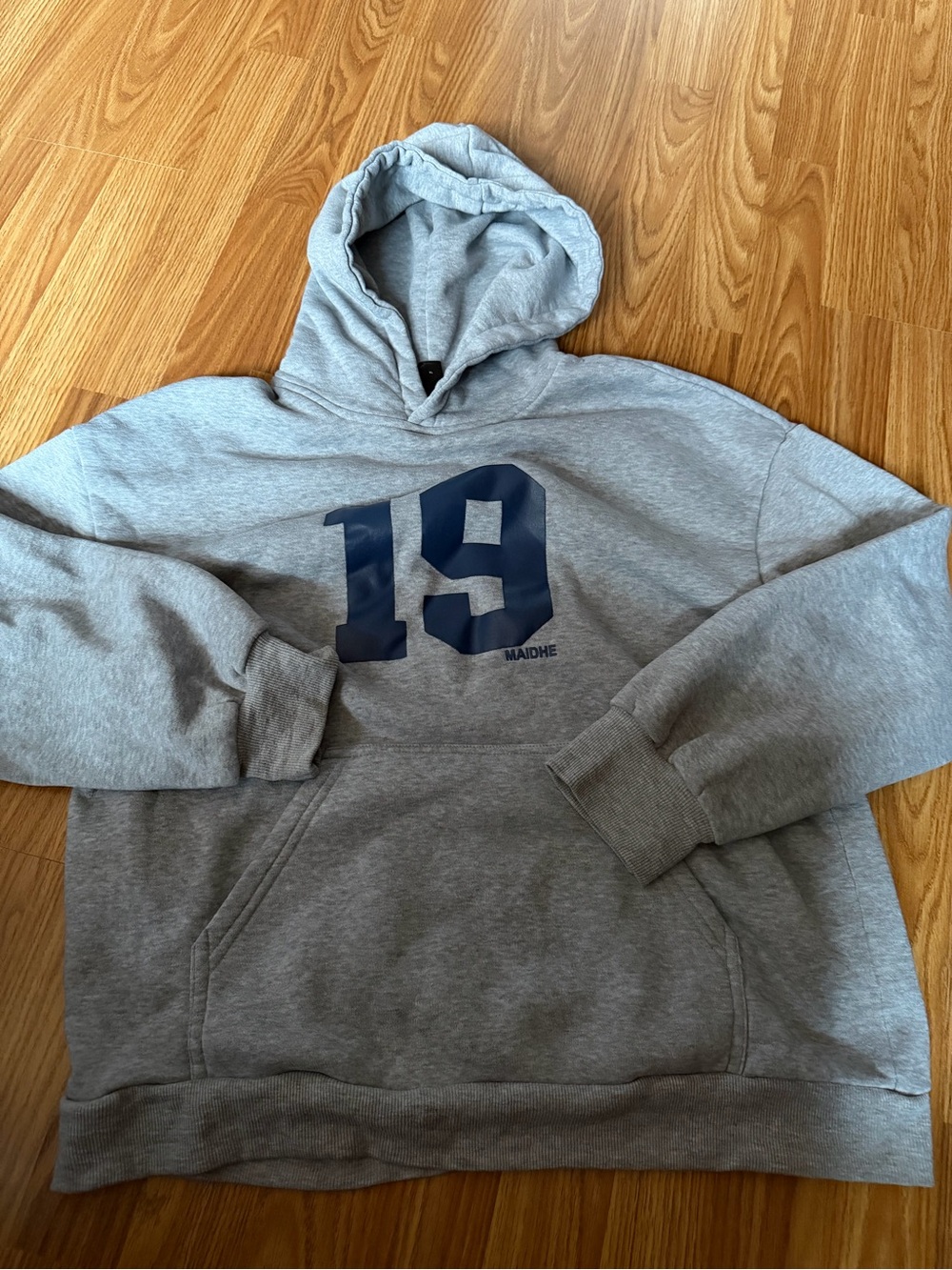 Gray Hooded Sweatshirt with Navy '19' Graphic